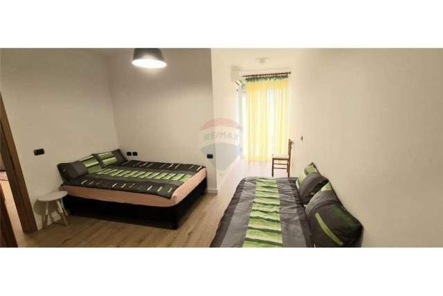 Tirane, jepet me qera apartament 2+1 Kati 11, 109 m² 850 Euro (Rruga Brigada VIII)