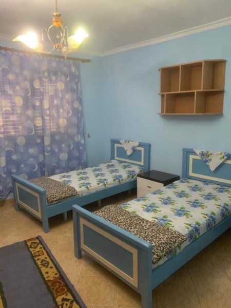 Tirane, jepet me qera apartament 2+1+BLK Kati 4, 90 m² 350 Euro (perballe Shkolles Kushtrimi i Lirise.)