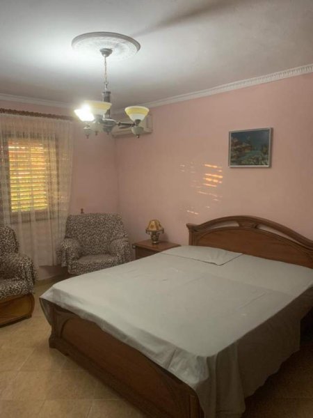 Tirane, jepet me qera apartament 2+1+BLK Kati 4, 90 m² 350 Euro (perballe Shkolles Kushtrimi i Lirise.)