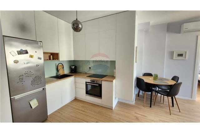 Tirane, jepet me qera apartament 1+1+BLK Kati 6, 62 m² 500 Euro (Rruga Shyqyri Ishmi)