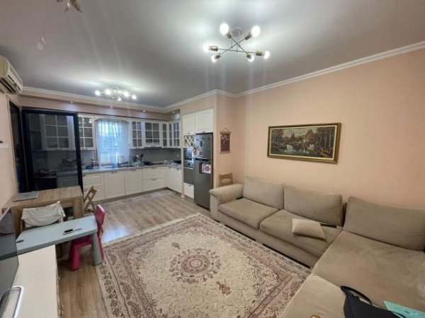 Tirane, jepet me qera apartament 2+1+BLK Kati 4, 104 m² 550 Euro (Don Bosko)