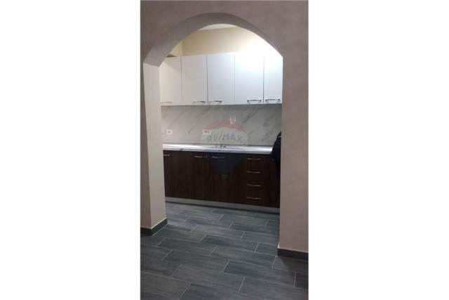 ofert apartament 2+1+BLK Kati 2, 80 m² 40.000 Leke (Rr. 5 maji)
