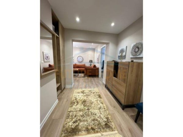 Tirane, jepet me qera apartament 1+1+BLK Kati 2, 50 m² 500 Euro (Mozaiku Tirane)