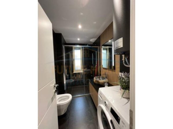 Tirane, jepet me qera apartament 1+1 Kati 2, 48 m² 500 Euro (21 Dhjetori)