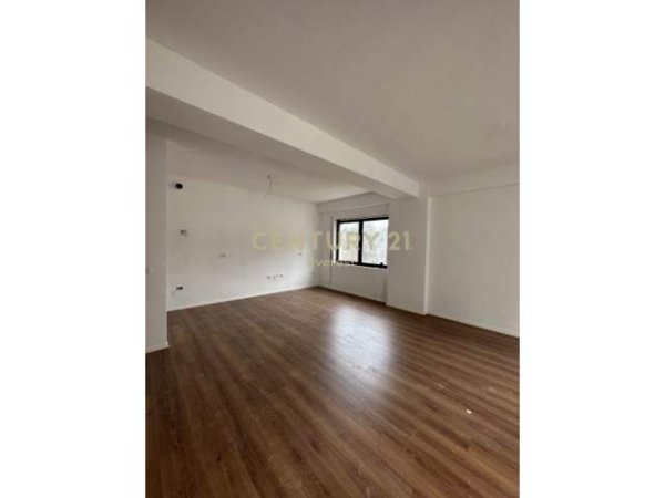 Tirane, shitet apartament 2+1+BLK Kati 2, 117 m² 165.000 Euro (Kodra e Diellit Residence)
