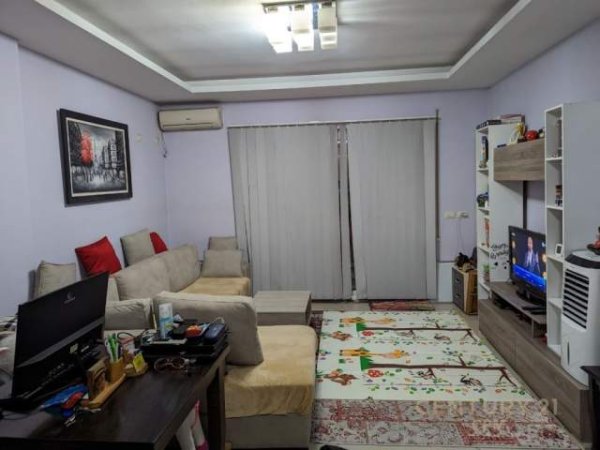 Tirane, shitet apartament 1+1+A+BLK Kati 1, 77 m² 77.000 Euro (Prane Bar ''Oslos'' ,Astir!)