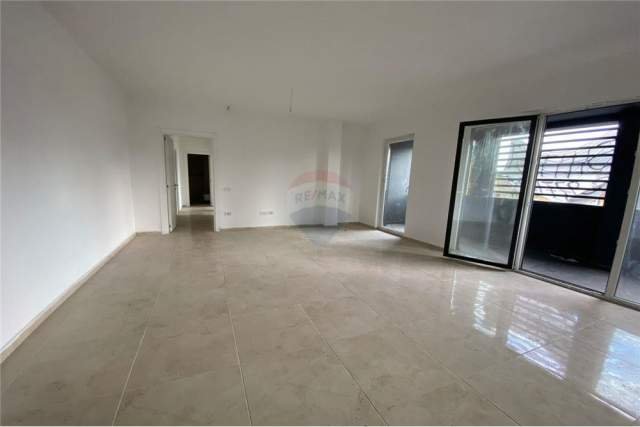 Tirane, shitet apartament 2+1+A+BLK Kati 4, 130 m² 259.000 Euro (Mine Peza)