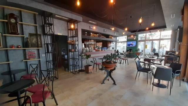 Tirane, shitet lokal Kati 0, 201 m² 350.000 Euro (Rruga Ndre Mjeda)