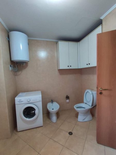 Tirane, jepet me qera apartament 2+1+BLK Kati 3, 104 m² 600 Euro (Luigj Gurakuqi)