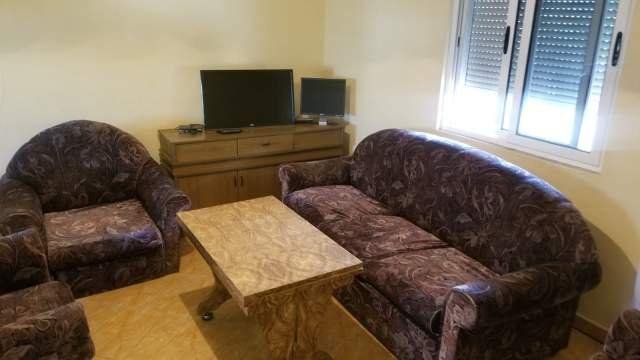 Tirane, jepet me qera Vile 2+1+BLK Kati 1, 120 m² 35.000 Leke (Rruga e Elbasanit)