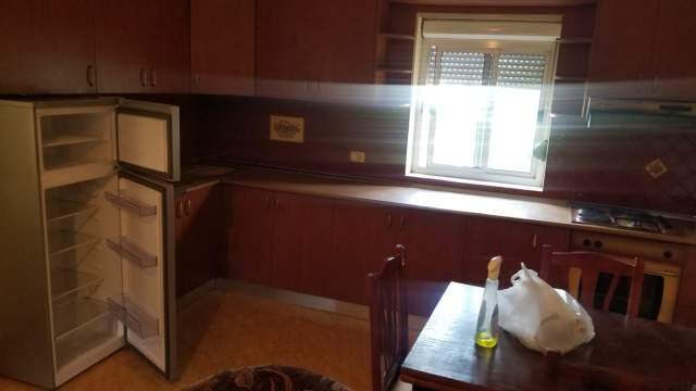 Tirane, jepet me qera Vile 2+1+BLK Kati 1, 120 m² 35.000 Leke (Rruga e Elbasanit)