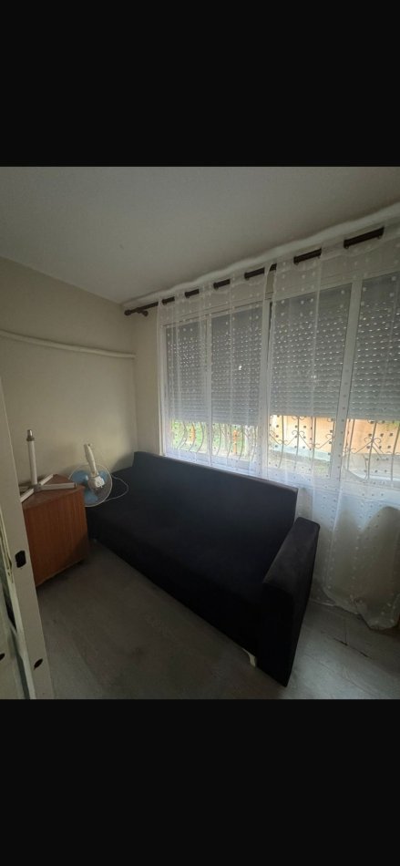 Tirane, jap me qera apartament 1+1 gati 2+1 Kati 1, 65 m² 500 € (Brryli te bar Votra)