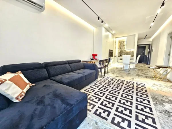 -JEPET ME QIRA apartament 1+1+ garazh totalisht i investuar si per vete me çdo gje cilesore te markave me te mira TEK LIQENI THATË