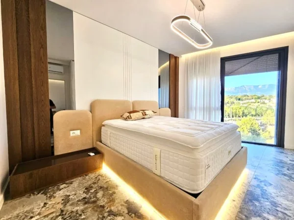 -JEPET ME QIRA apartament 1+1+ garazh totalisht i investuar si per vete me çdo gje cilesore te markave me te mira TEK LIQENI THATË