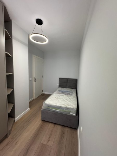 Tirane, shes apartament 2+1 Kati 3, 94 m² 135.000 € (Fresku)