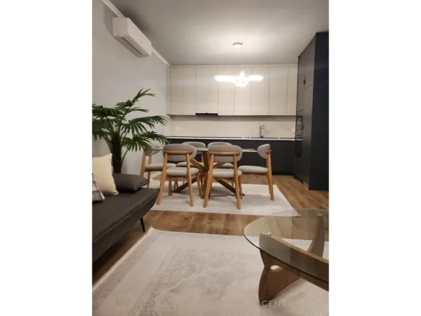 Tirane, jepet me qera apartament 2+1 Kati 3, 116 m² 1.500 € 