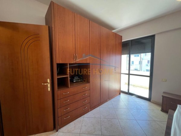 Tirane, jepet me qera apartament 2+1 Kati 6, 108 m² 750 € (Rruga Sali Butka,pas Square 21)