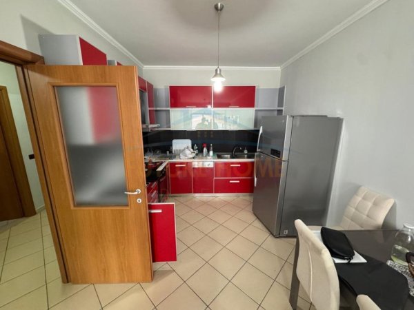 Durres, shitet apartament 2+1+Ballkon Kati 3, 98 m² 180.000 € (Vollga , Durres)