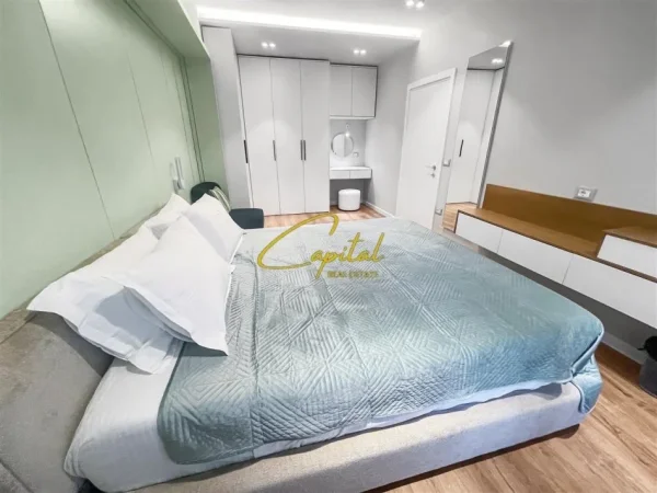 Tirane, jepet me qera apartament 1+1 Kati 2, 71 m² 1.100 € (ISH BLLOKU)