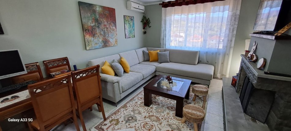 Tirane, jepet me qera apartament 1+1 Kati 2, 60 m² 360 € (Mullet)