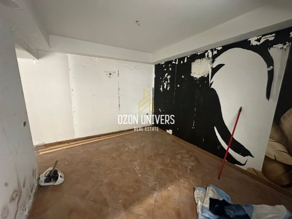 Tirane, jepet me qera ambjent biznesi Kati 0, 91 m² 1.200 € (Stadiumi Dinamo)