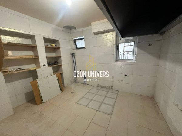 Tirane, jepet me qera ambjent biznesi Kati 0, 91 m² 1.200 € (Stadiumi Dinamo)