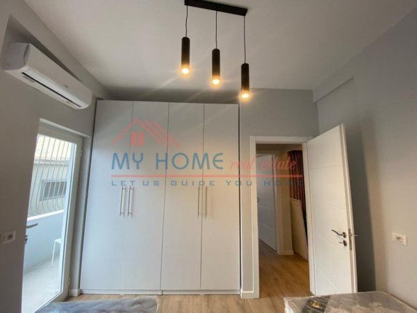 Tirane, jepet me qera apartament 2+1+Ballkon Kati 2, 80 m² 700 € (21 Dhjetori)