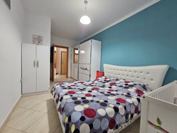 Tirane, shitet apartament 2+1 Kati 3, 124 m² 219.000 € (LIQENI I THATE)