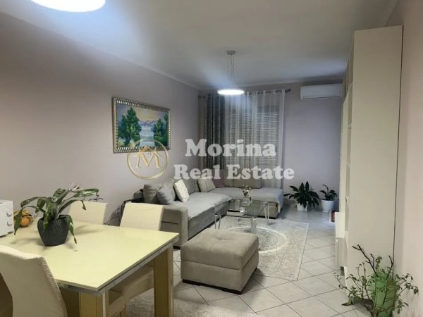 Tirane, jepet me qera apartament 1+1 Kati 8, 65 m² 450 € (Astir, Vila L)