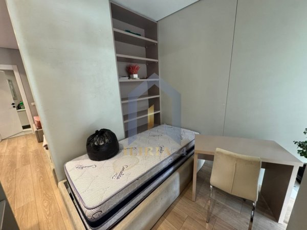 Tirane, jepet me qera apartament 3+1+Ballkon Kati 5, 112 m² 850 € (Kompleksi Panorama)