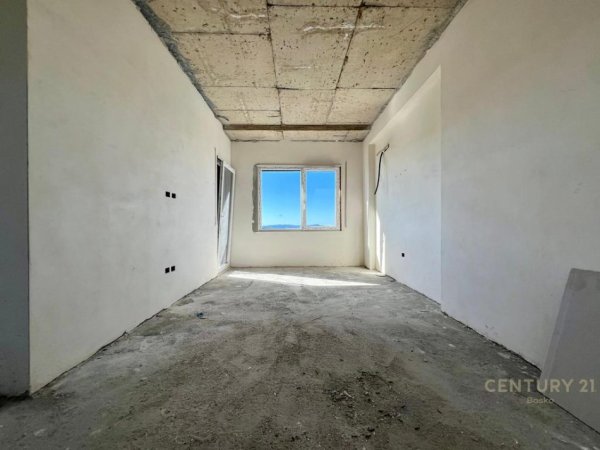 Tirane, shitet apartament 1+1 Kati 10, 53 m² 113.000 € (Rruga e Kavajes (Birra Tirana))