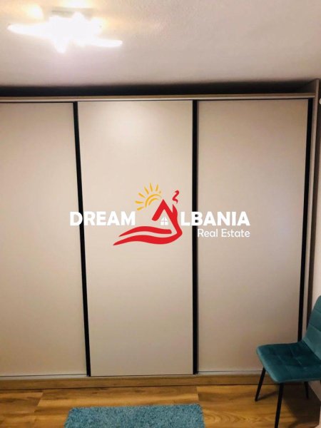 Tirane, jepet me qera apartament 1+1 Kati 5, 65 m² 650 € (ne Rrugen Mine Peza)