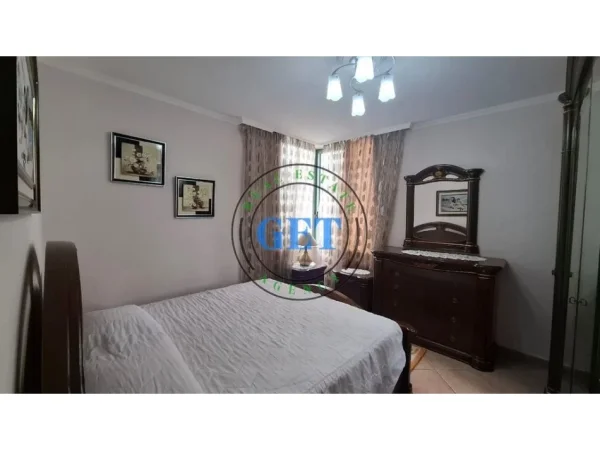 Durres, jepet me qera apartament 2+1 Kati 11, 100 m² 500 €