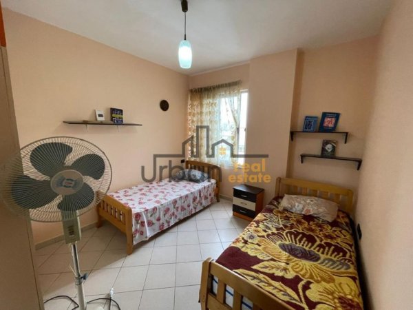 Tirane, shitet apartament 2+1 Kati 8, 79 m² 115.000 € (Yzberish)