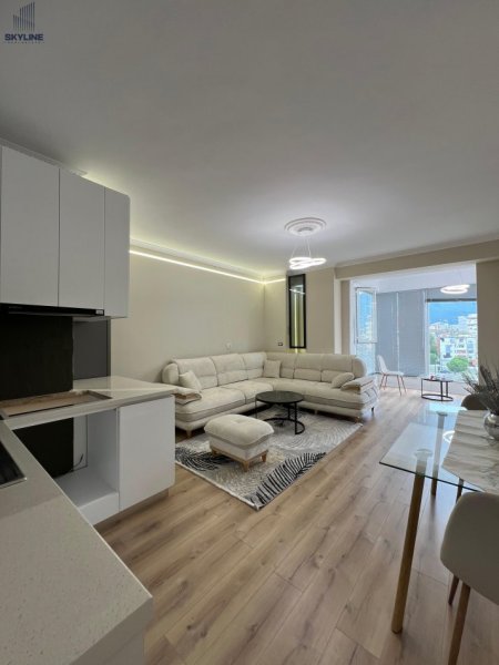 Tirane, jepet me qera apartament 1+1 Kati 6, 70 m² 650 € (Bulevardi i Ri)