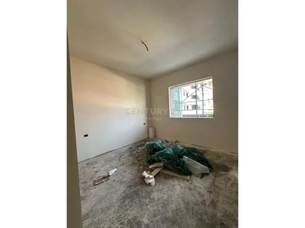 Tirane, shitet apartament 2+1+Ballkon Kati 2, 108 m² 271.000 € 