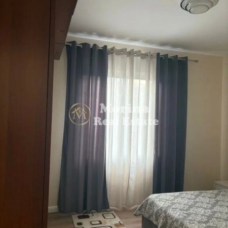 Tirane, jepet me qera apartament 2+1 Kati 2, 90 m² 600 € (Rruga e Elbasanit)
