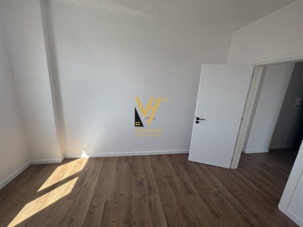 Tirane, jepet me qera apartament 1+1+Ballkon Kati 5, 60 m² 450 € (BULEVARDI I RI)