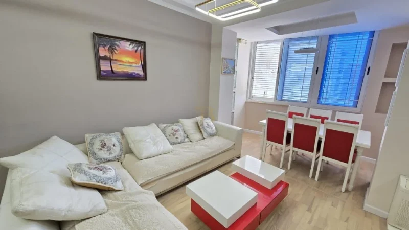 Tirane, shitet apartament 1+1 Kati 1, 76 m² 140.000 € 