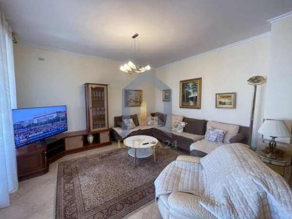 Tirane, jap me qera apartament 3+1+Aneks+Ballkon Kati 6, 130 m² 1.000 € (Rruga e Elbasanit)