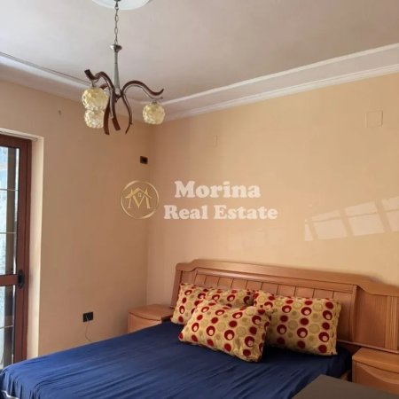 Tirane, jepet me qera apartament 2+1 Kati 1, 100 m² 700 € (21 Dhjetori, Rruga e Kavajes)
