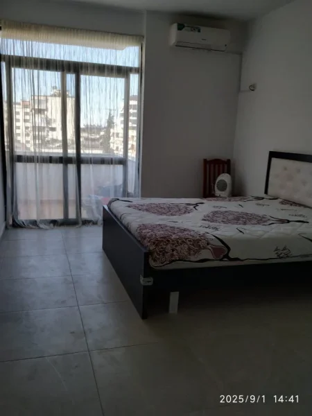 Tirane, jepet me qera apartament 2+1+Ballkon Kati 6, 80 m² 700 € (RRUGA E KAVAJES)
