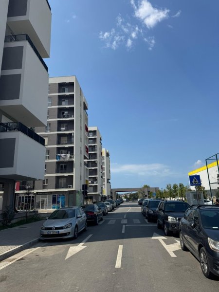 Tirane, shitet apartament 1+1+Ballkon Kati 4, 67 m² 81.500 € (Univers City 1+1 +Post Parkimi Faze Perfundimi)