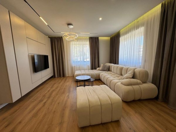 Tirane, shitet apartament duplex Dublex Kati 5, 150 m² 300.000 € 
