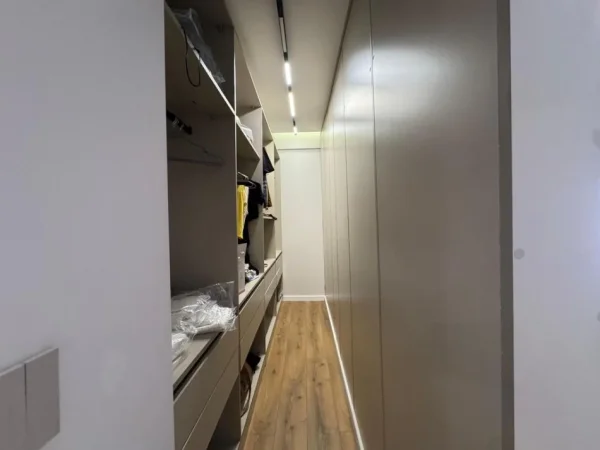 Tirane, shitet apartament duplex Dublex Kati 5, 150 m² 300.000 € 