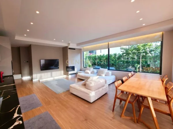 Durres, shitet Vile 1 Katshe Kati 1, 520 m² 835.000 € (Gjiri i Lalezit)