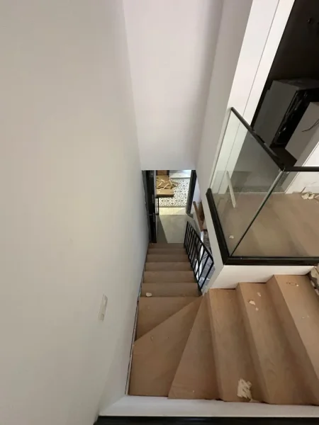 Tirane, shitet apartament duplex 1+1 Kati 2, 70 m² 95.000 € (golden pak 3)