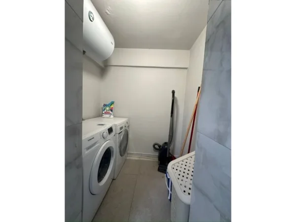 Tirane, shitet apartament 2+1 Kati 1, 85 m² 169.000 € 
