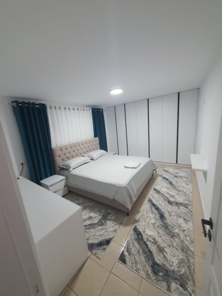 Tirane, jepet me qera shtepi 2+1 Kati 1, 80 m² 600 € (Mjull-Bathore, Sauk-Tirane)