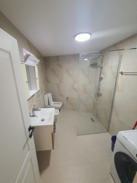 Tirane, jepet me qera shtepi 2+1 Kati 1, 80 m² 600 € (Mjull-Bathore, Sauk-Tirane)